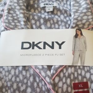 Brand new dkny pajama set